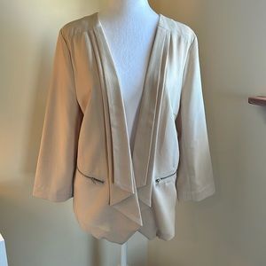 Umgee Medium Tan Blazer with zipper pockets